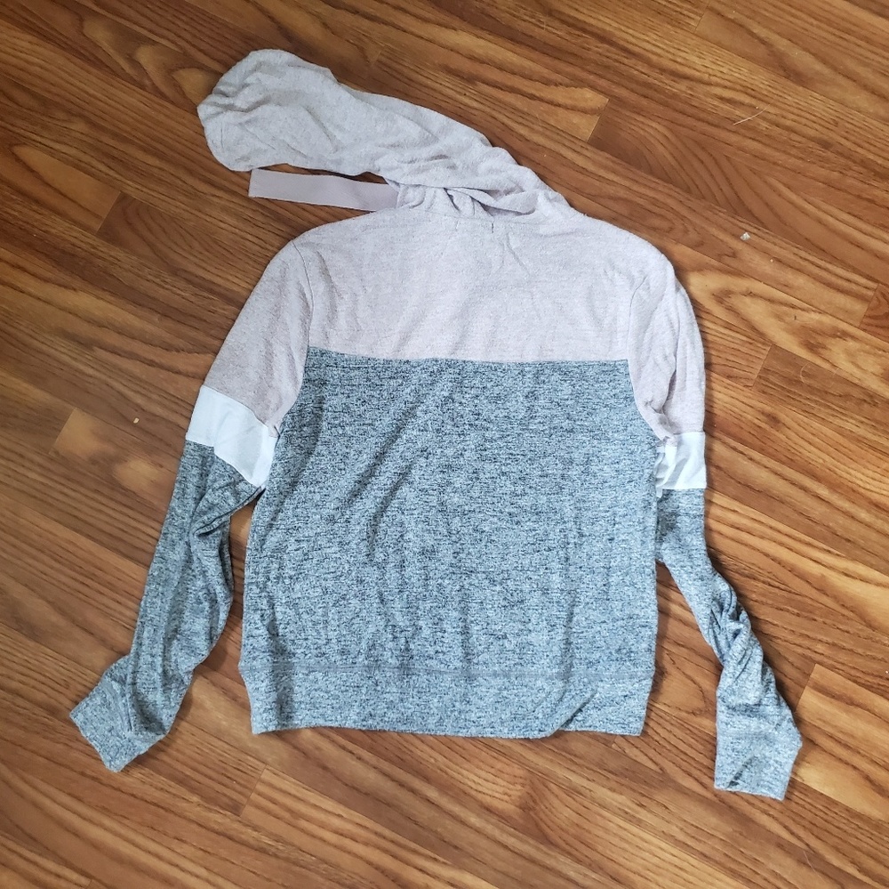 Hooded long sleeve shirt - Picture 3 of 3